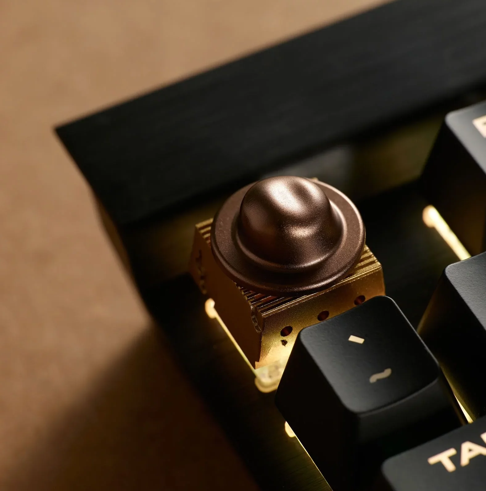 ZOMOPLUS Artisan Keycaps - Custom Little Prince's Hat Keycap for Mechanical Keyboard 1