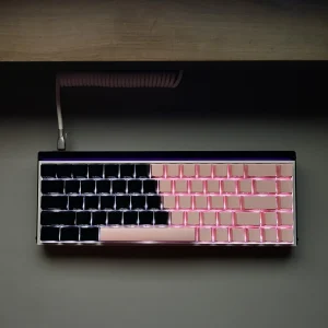 black-pink-oem-minimal-keycap-set-front