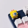 blowing-bubble-litte-girl-keycaps-yellow