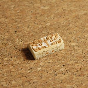taotie-pattern-keycaps-white-gold-1.75u