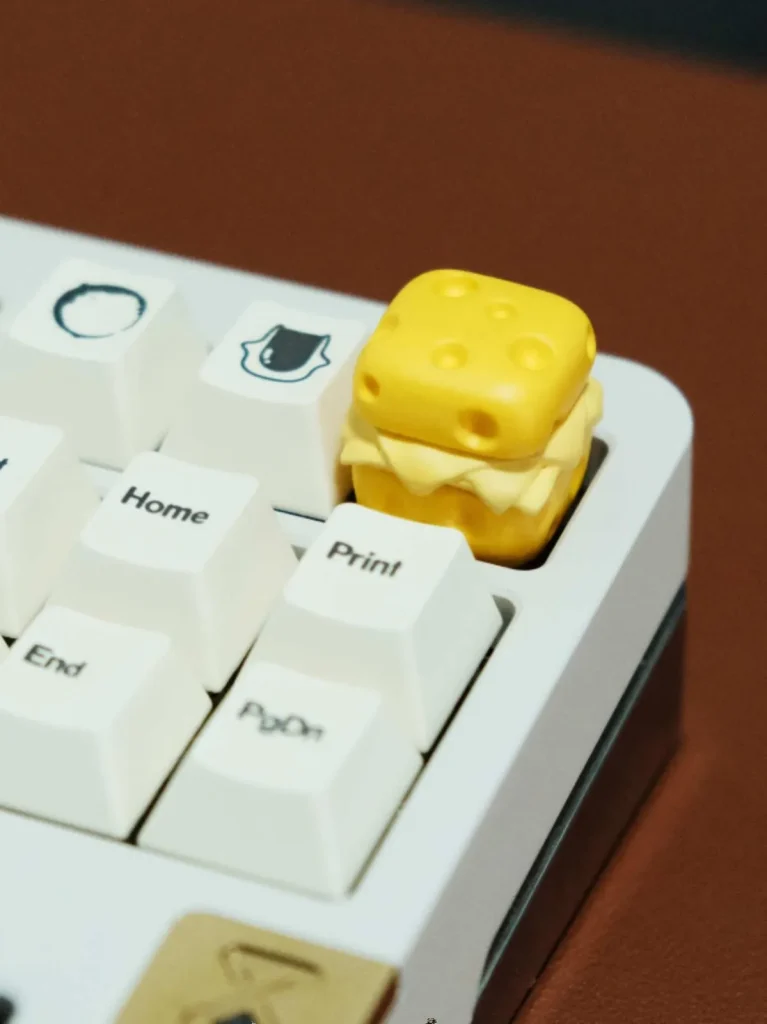 cheese-hamburger-keycap-side