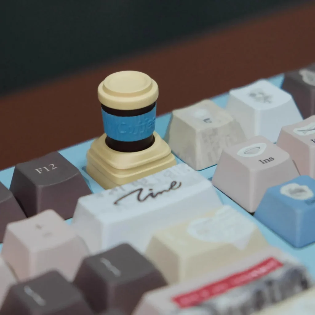 coffee-tumbler-keycaps-front