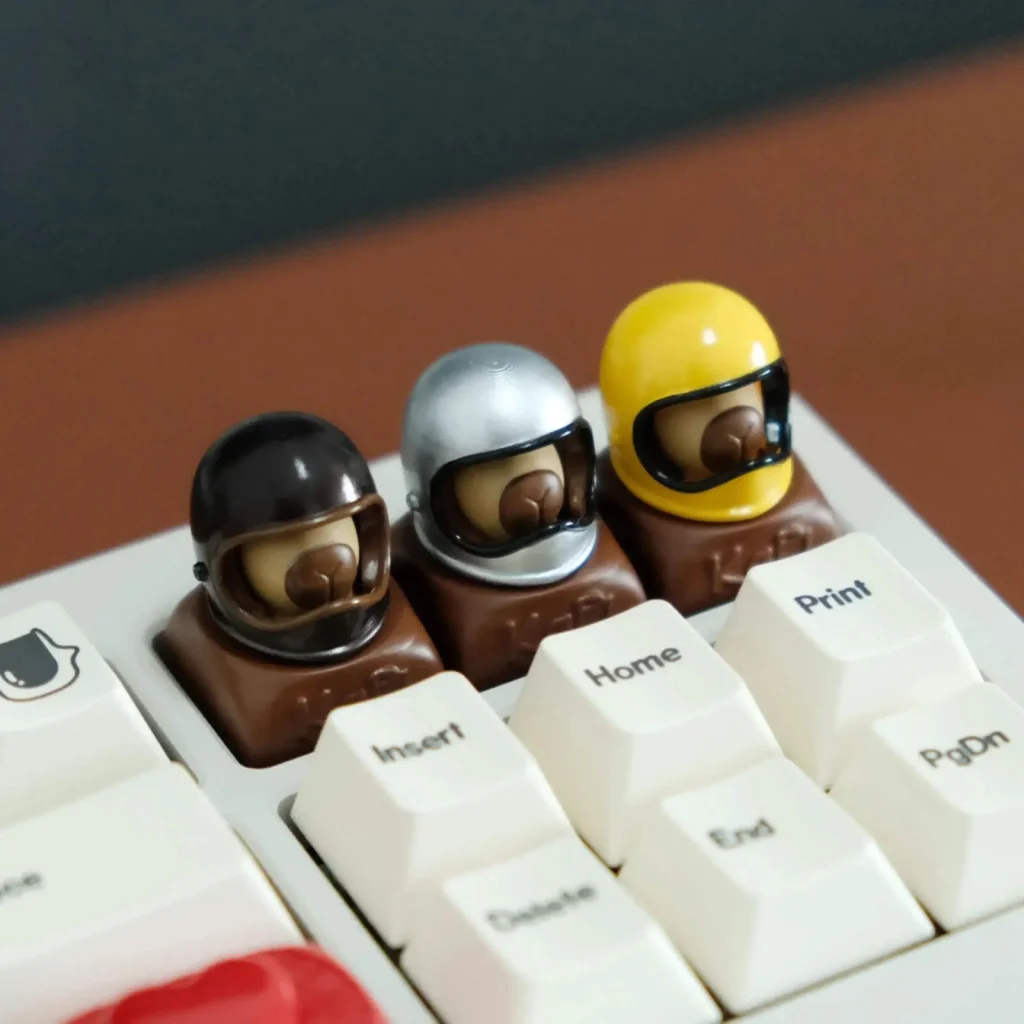 helmeted-capybara-keycaps-side