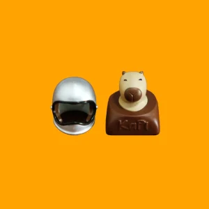 helmeted-capybara-keycaps-silver