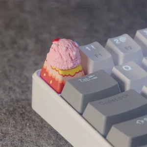 ice-cream-series-keycap-strawberry