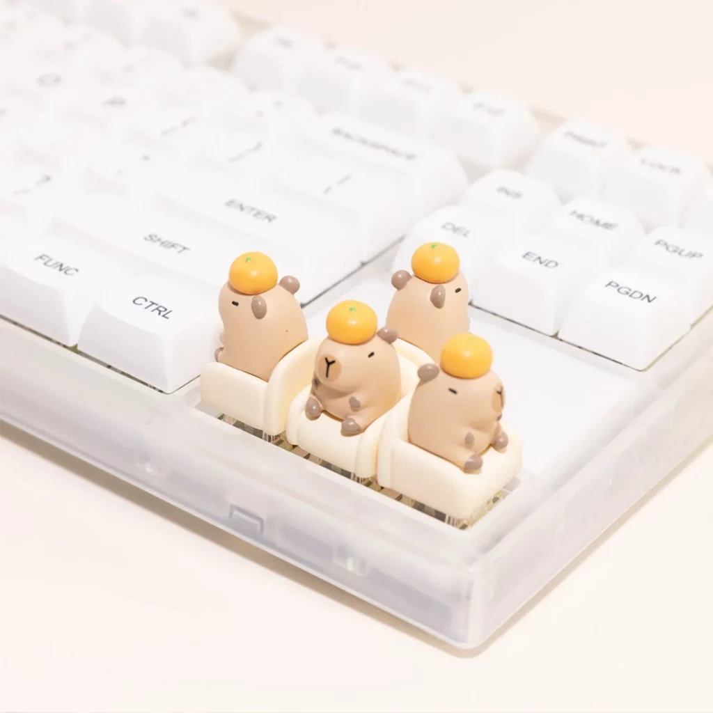 leisure-capybara-keycap-onkeyboard3