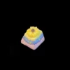 little-yellow-daisy-keycap-front