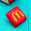 mcdonalds-logo-low-shaft-red-detail2