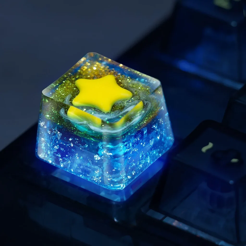 stargazing-at-moon-bay-keycap-front3