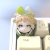 verina-keycap-middle-view-white-background