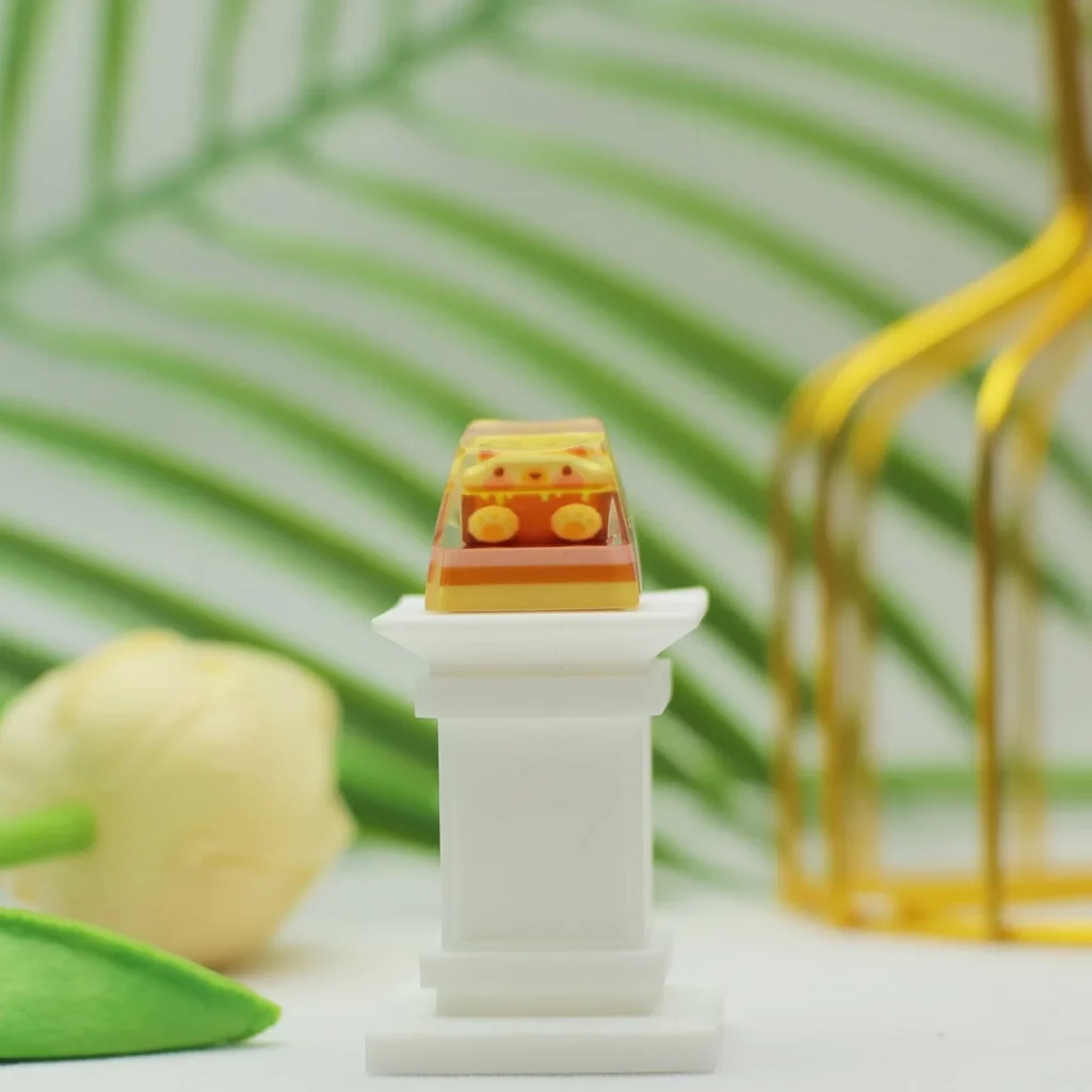 cute-honey-bear-bread-keycap-cover