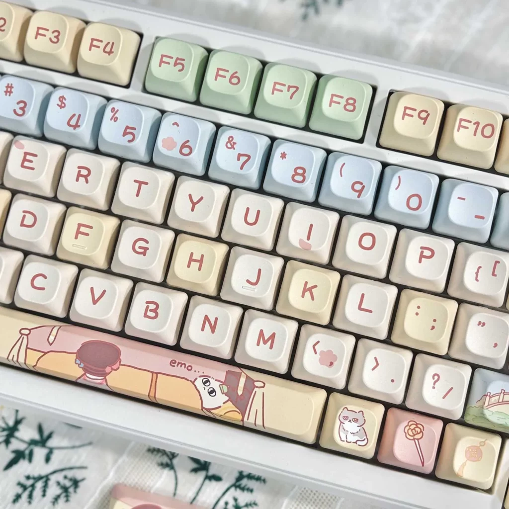 meows-tale-dma-keycap-set-front