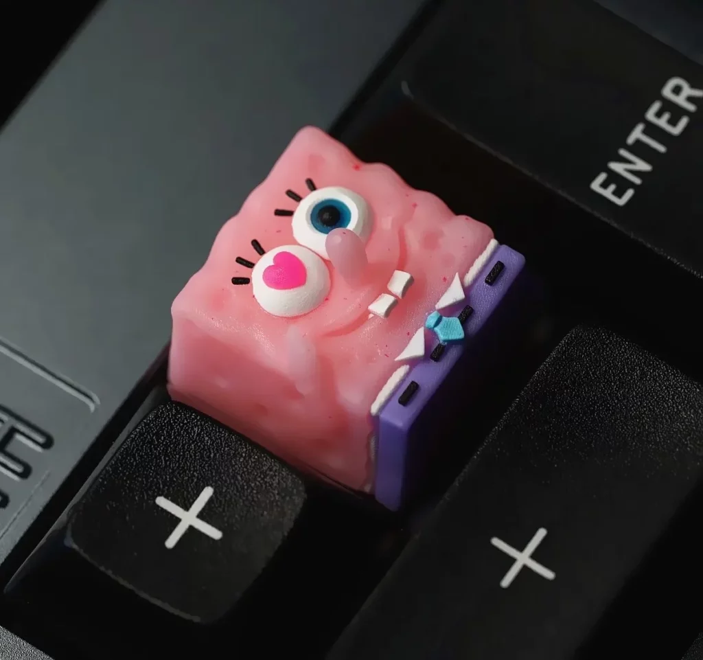 spongebob-squarepants-pink-spongebob-keycap-side2