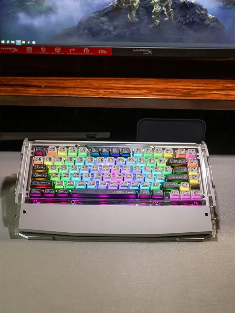 550w-nuclear-power-keycap-set-front
