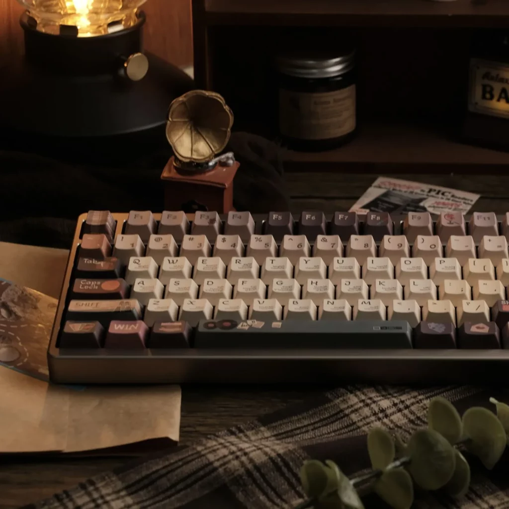 american-vintage-oem-keycap-set-side-front3