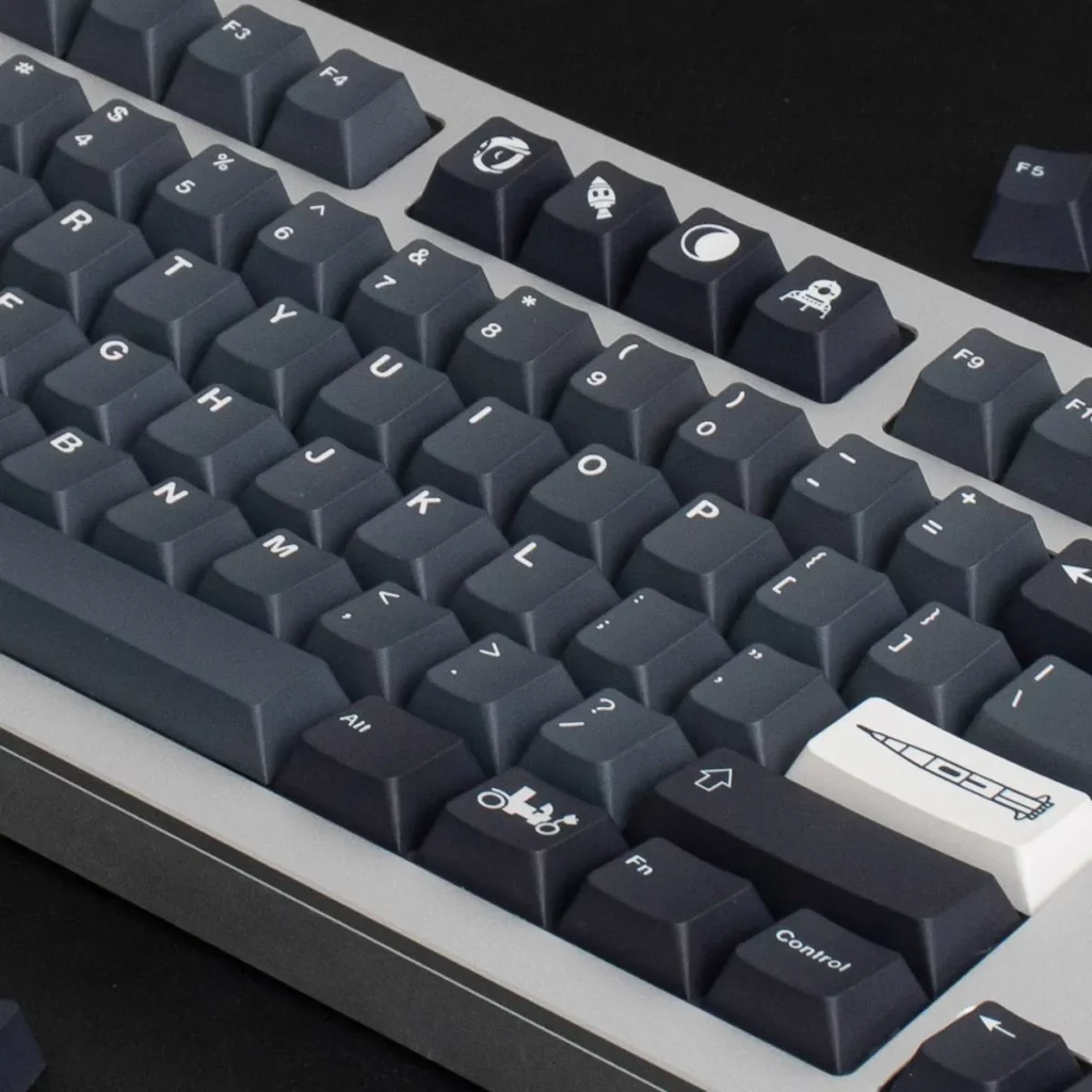 apollo-black-oem-keycap-set-front