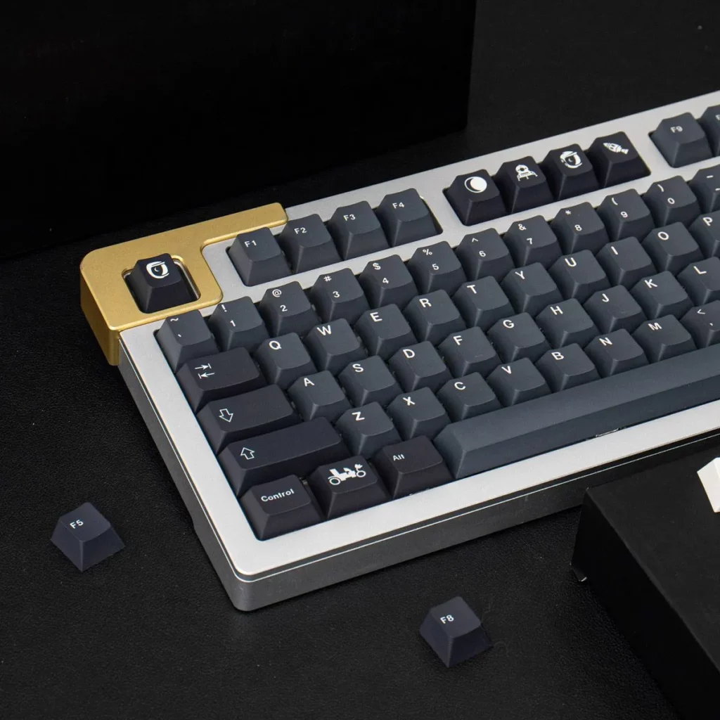 apollo-black-oem-keycap-set-side