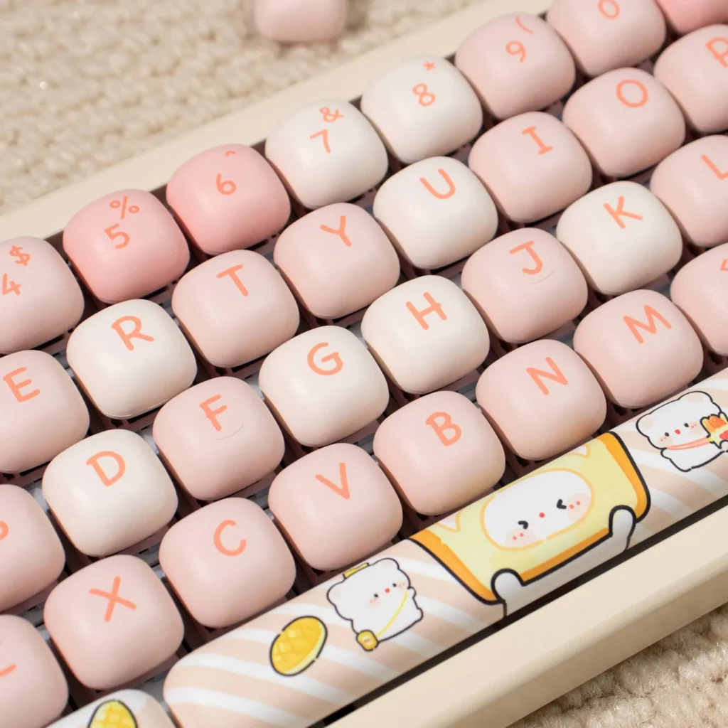 bready-bear-mog-keycap-set-front
