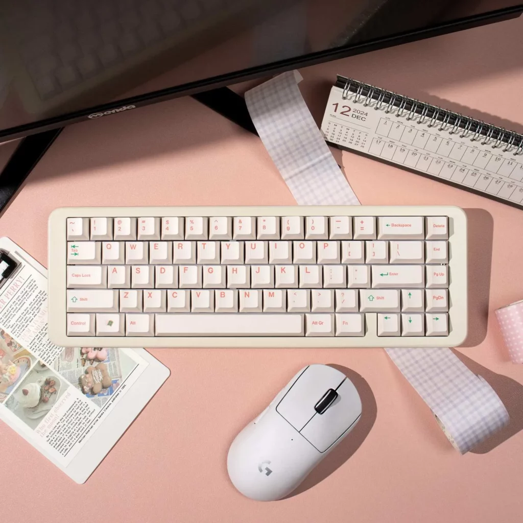 christmas-oem-minimal-keycap-set-upfront