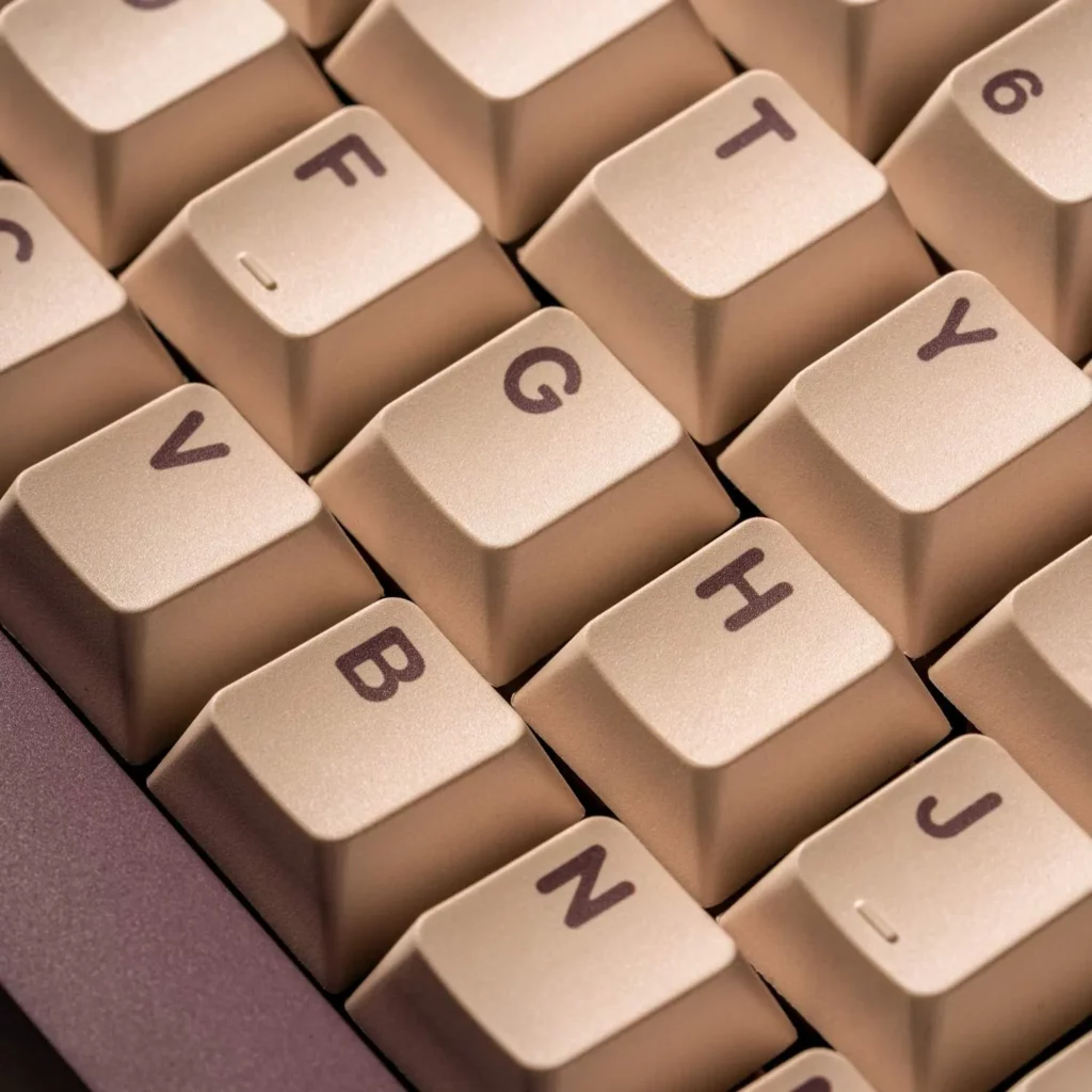 fancy-meringue-baking-oem-keycap-set-front