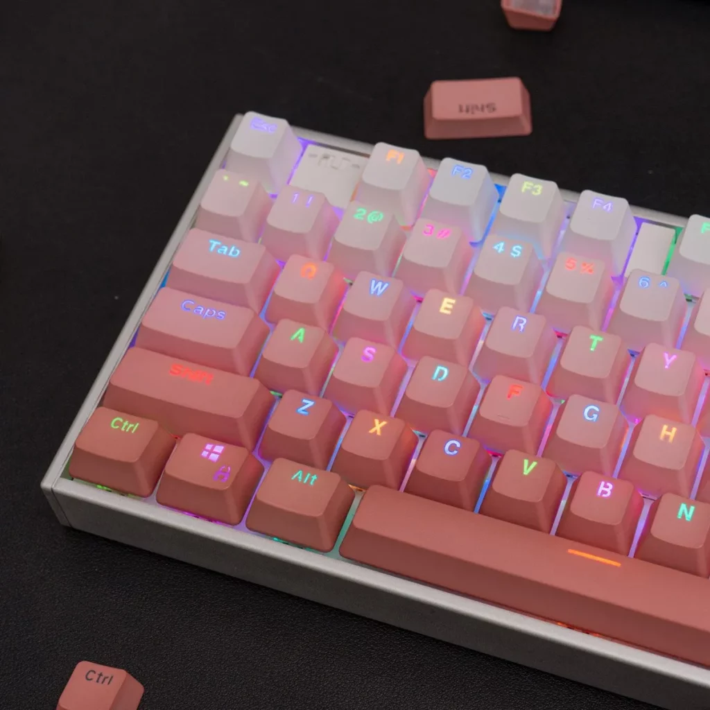 gradient-pink-blush-oem-keycap-set-side
