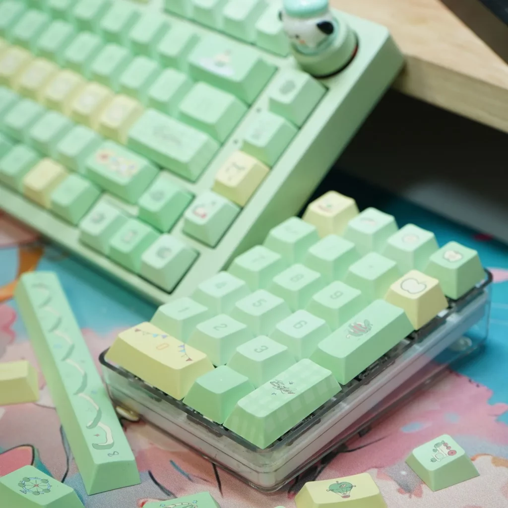 green-apple-paradise-oem-keycap-set-side2