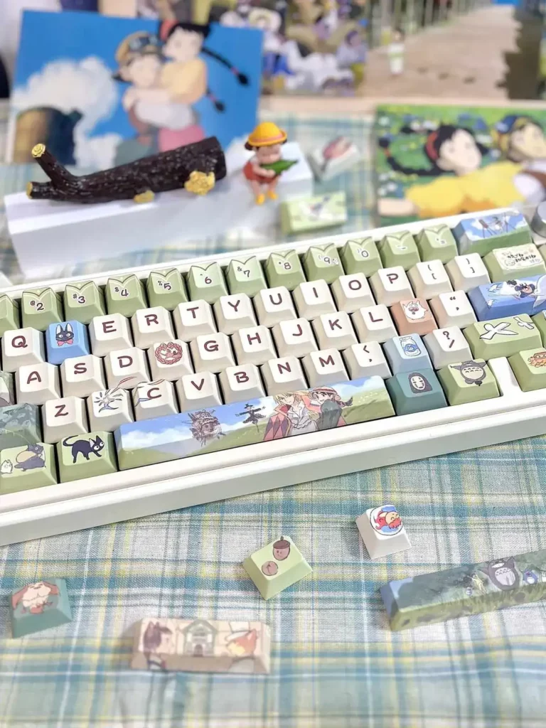 hayao-miyazakis-work-keycap-set-front2