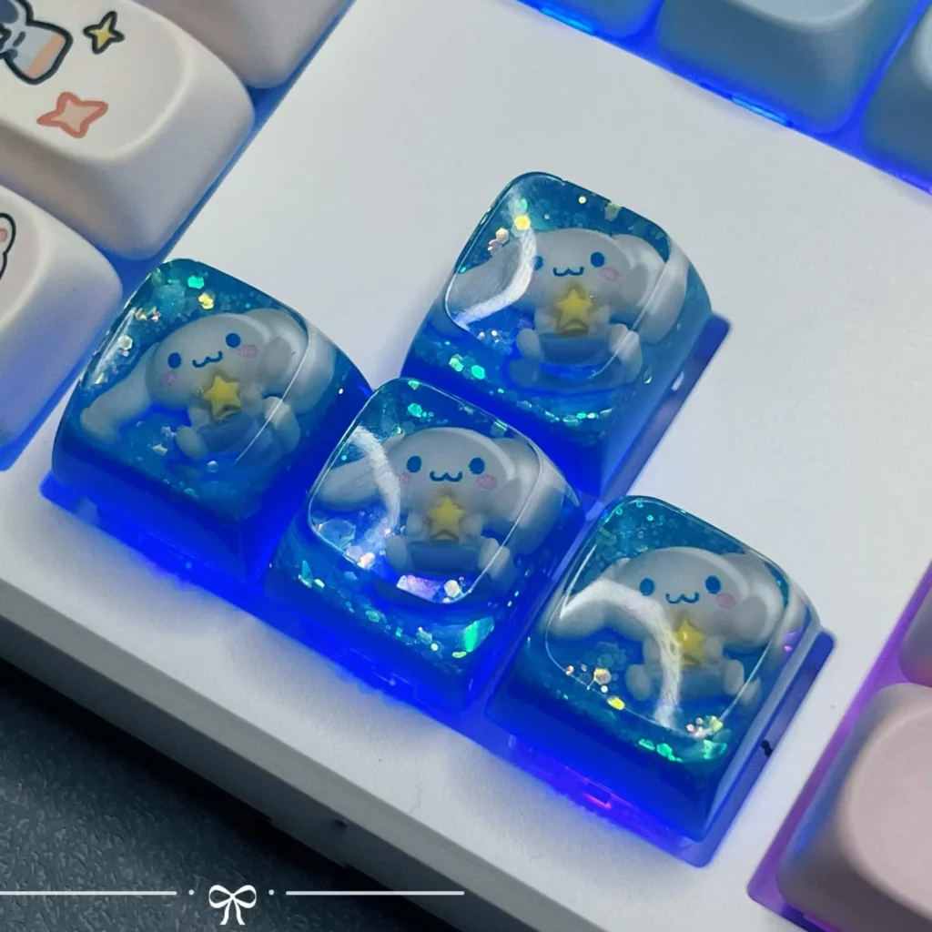 hello-kitty-cinnamoroll-2-transparent-keycaps-front