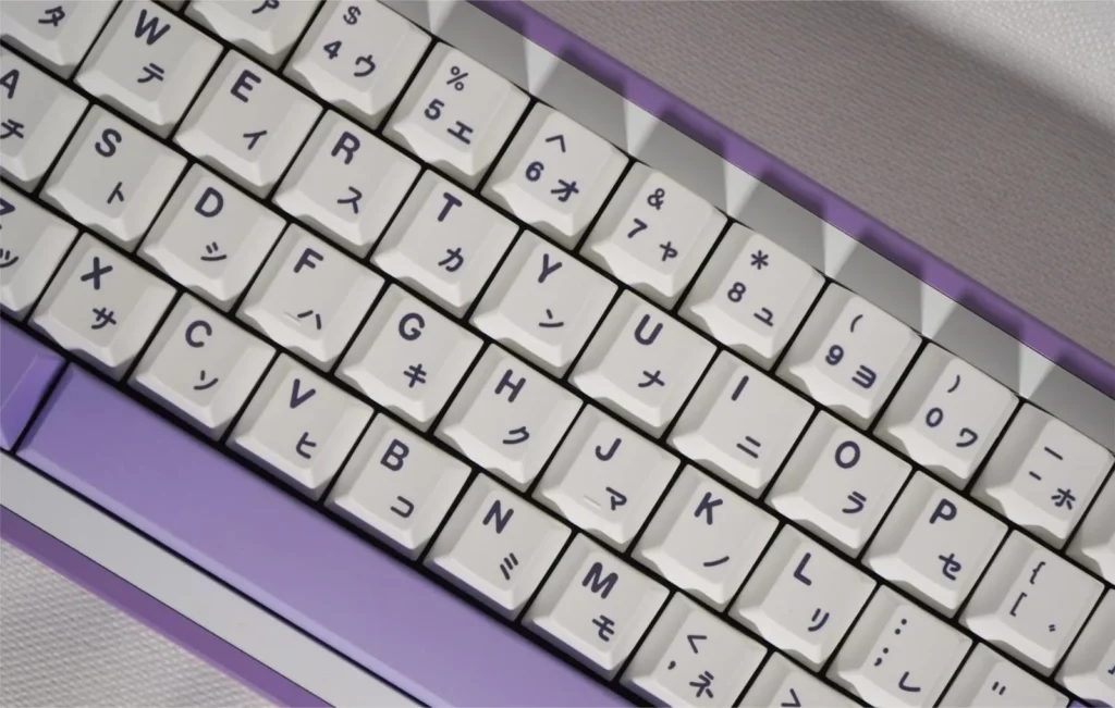 lavender-oem-keycap-set-side4