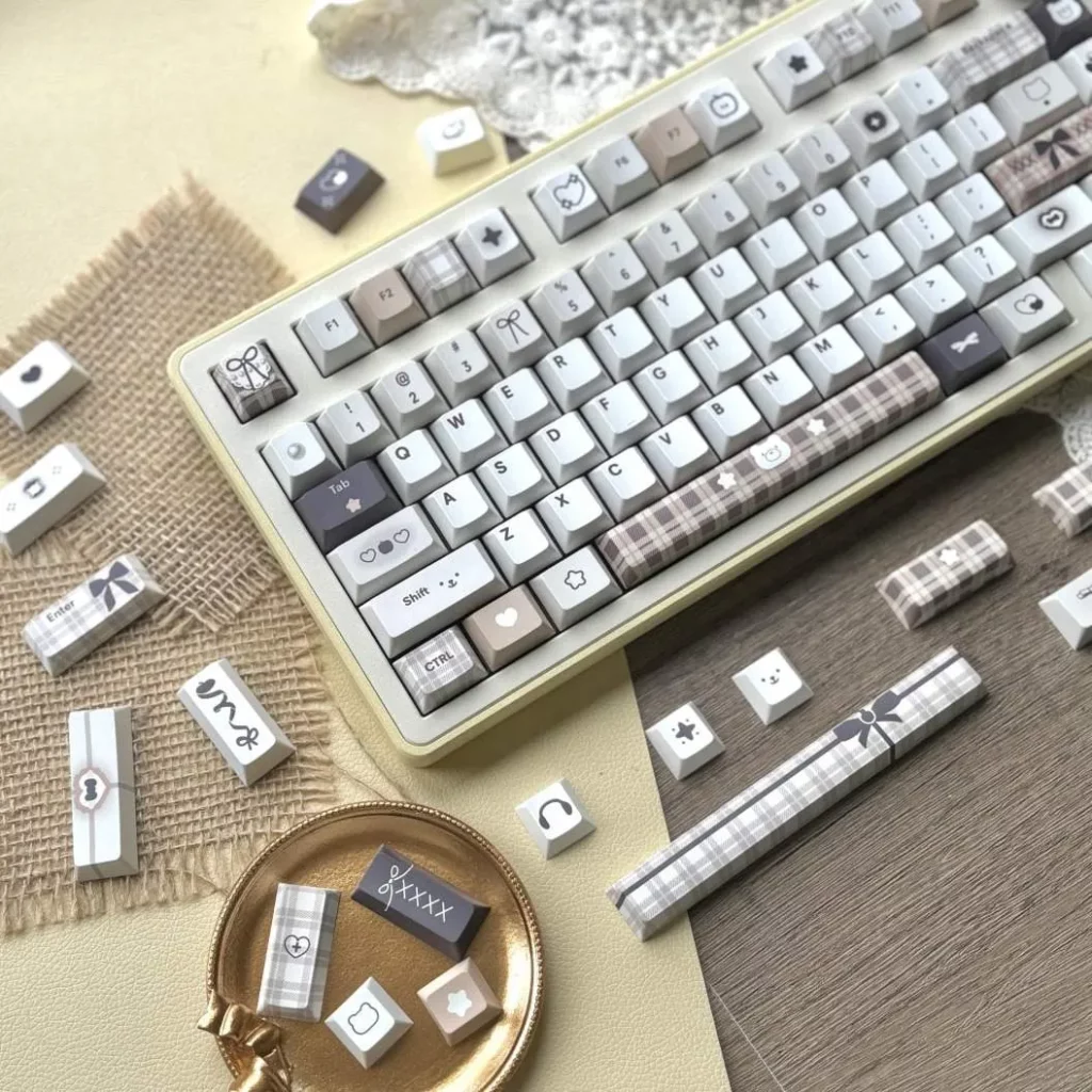 leisurely-country-life-keycap-set-side