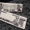 little-raccoon-themed-keycap-set-cover