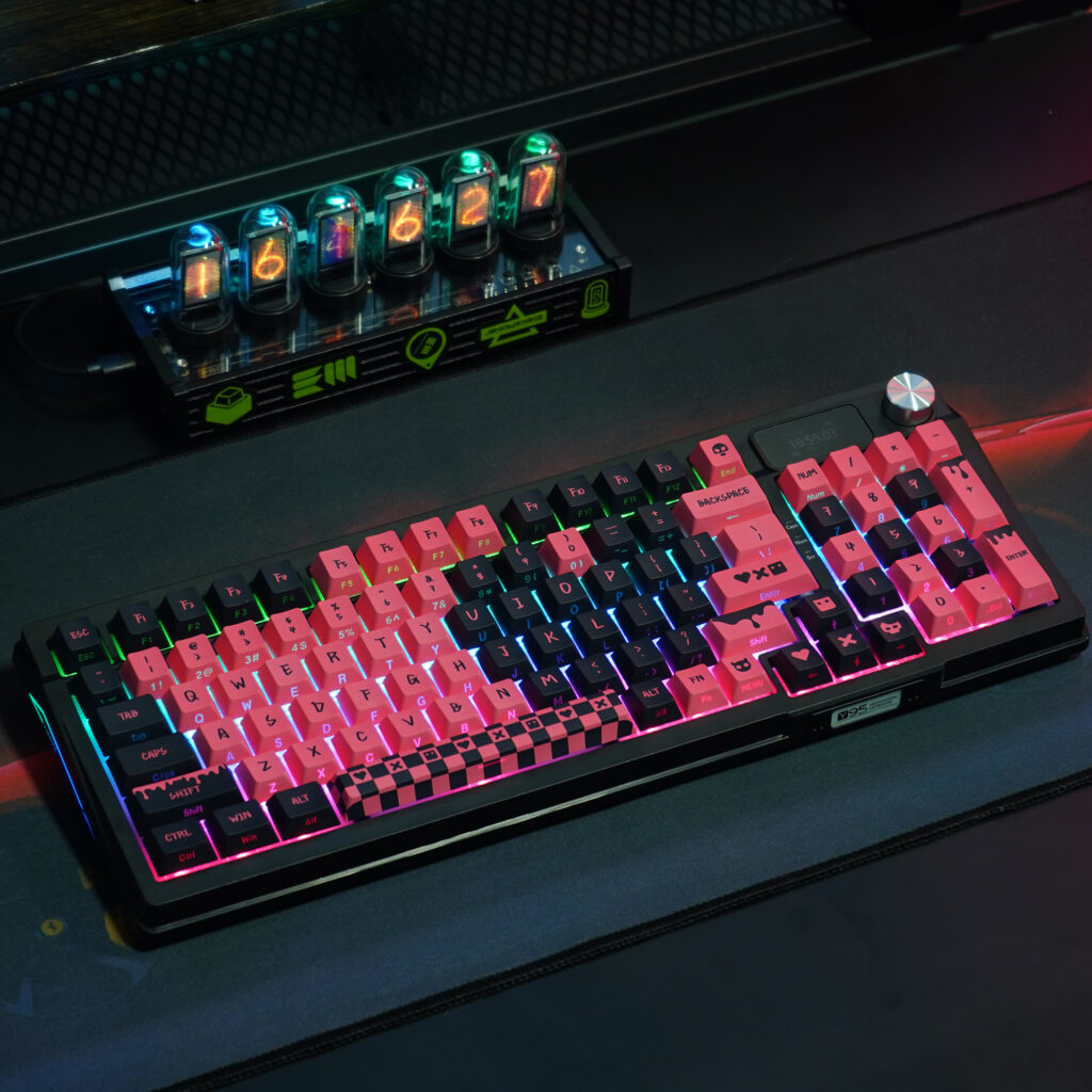 love-death-robots-translucent-oem-keycapset-side4