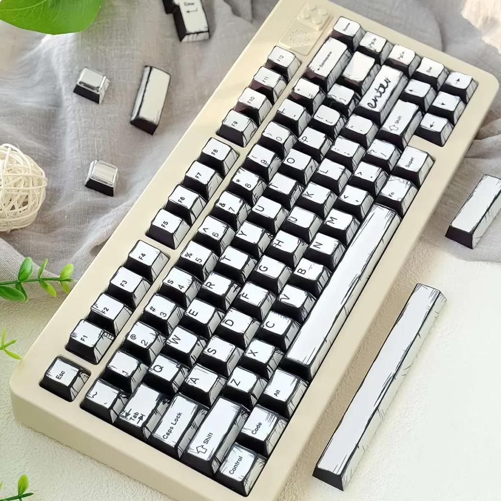 manga-style-oem-keycap-set-side2