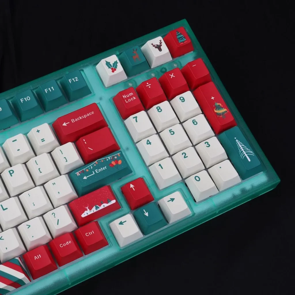 merry-christmas-theme-oem-keycap-set-side