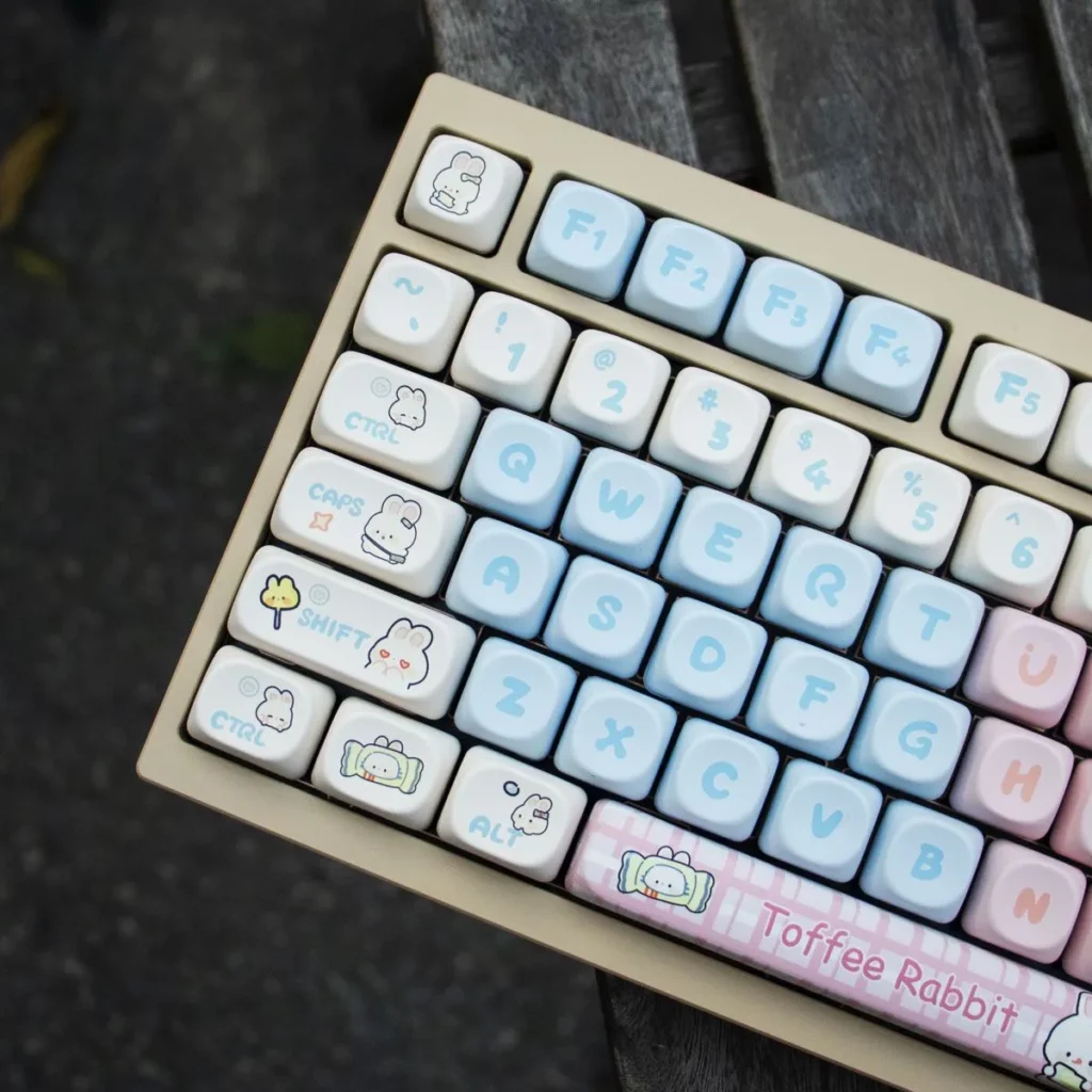 milk-candy-bunny-moa-keycap-set-side