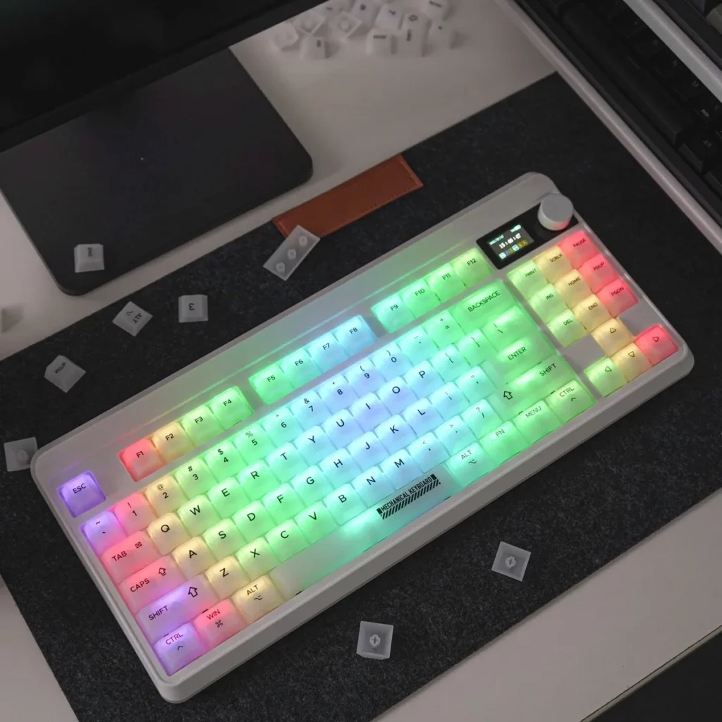 milky-white-oem-keycap-set-side3