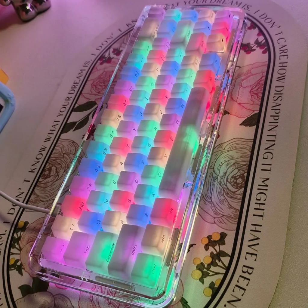 mist-translucent-oem-keycap-set-side
