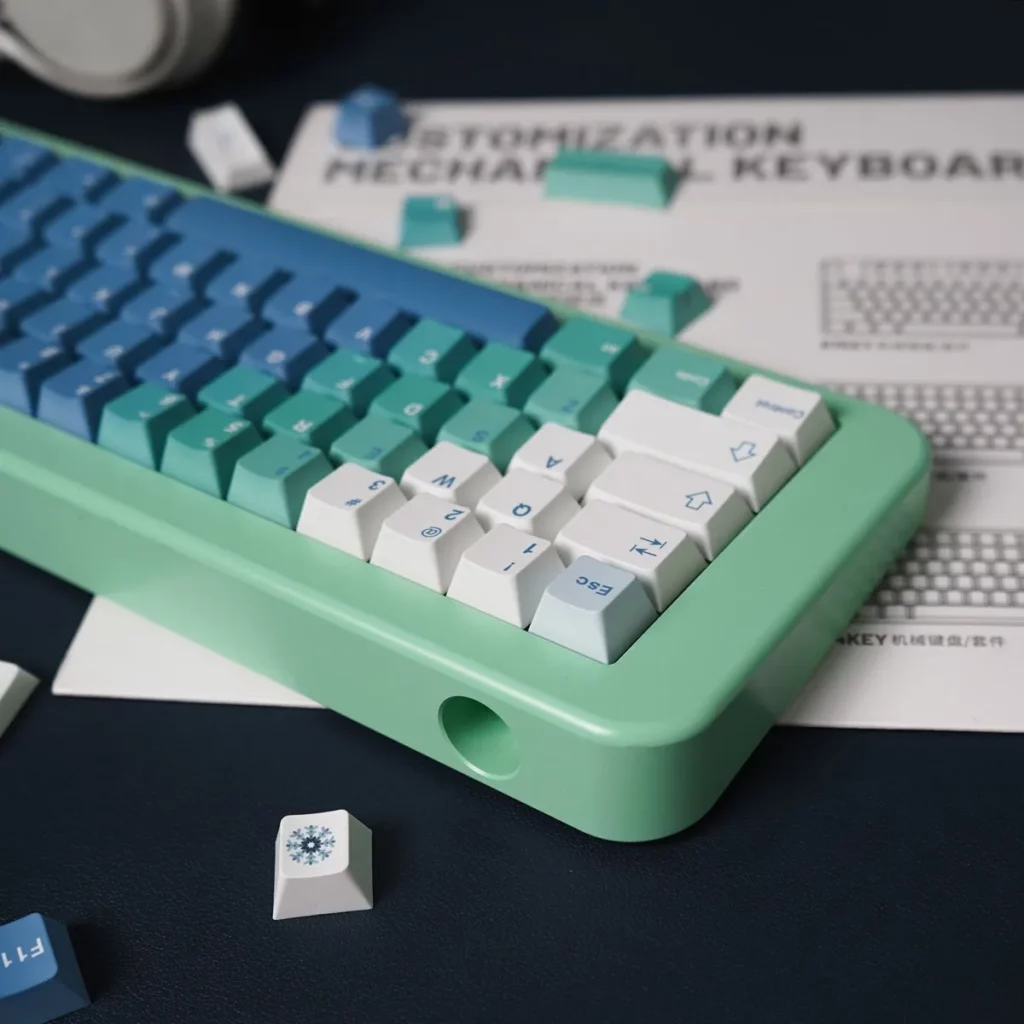 monsterinc-yeeti-gradient-oem-keycap-set-side3