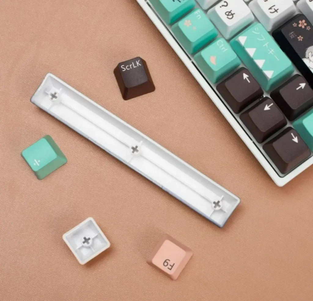 okita-souji-oem-keycap-set-upfront3