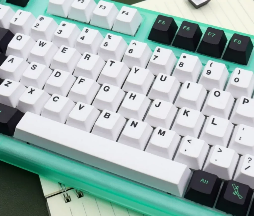 panda-oem-keycap-set-front