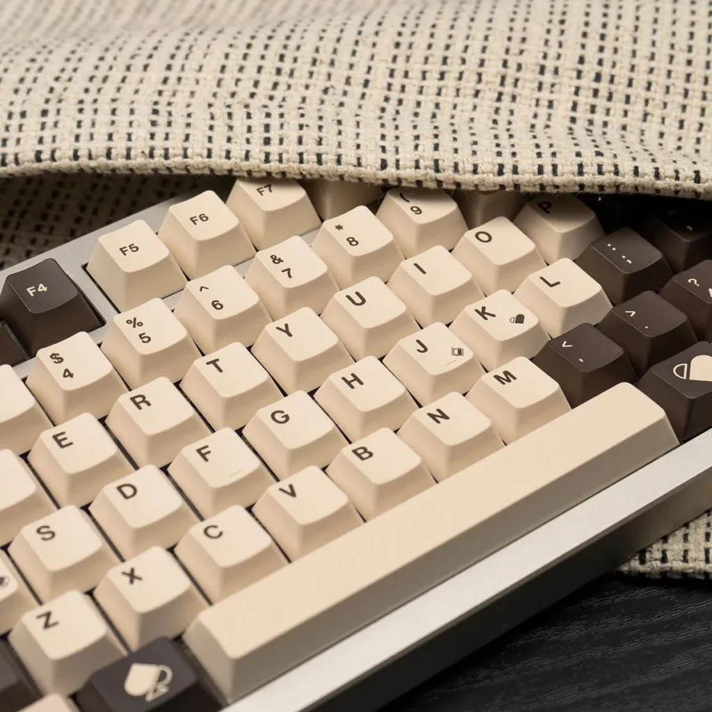 poker-themed-oem-keycap-set-front2