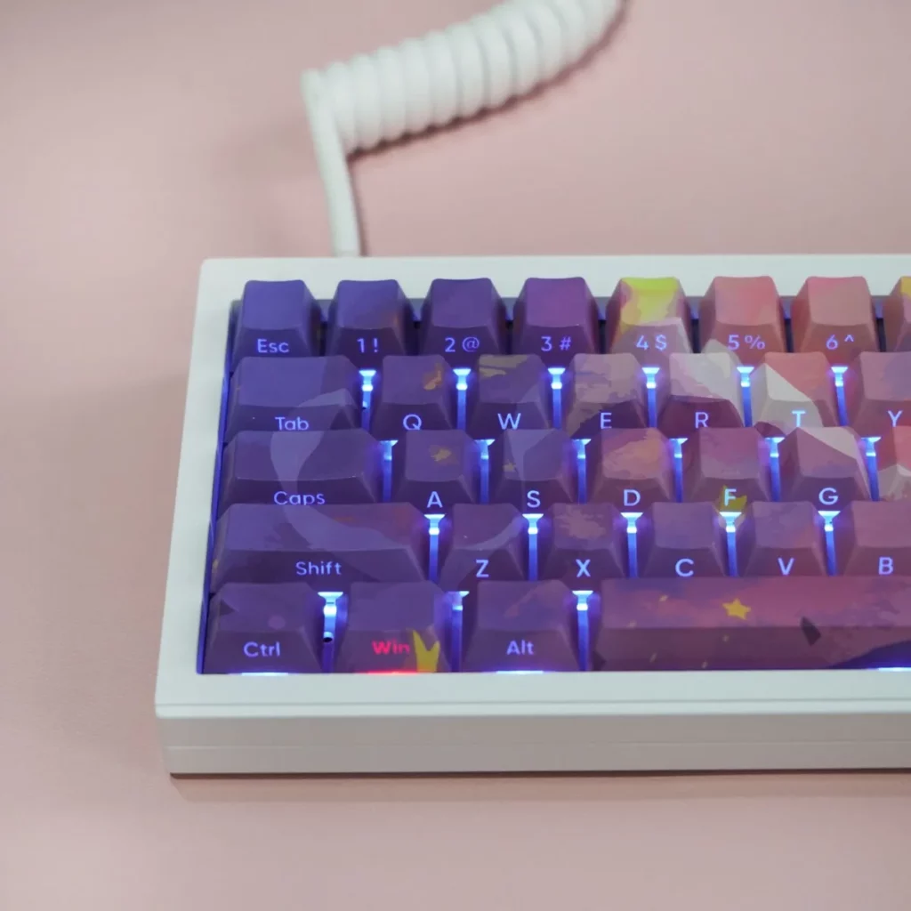 pole-star-oem-keycap-set-side