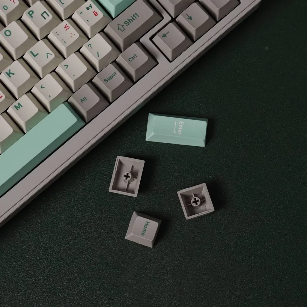 retro-green-greek-oem-keycap-set-front