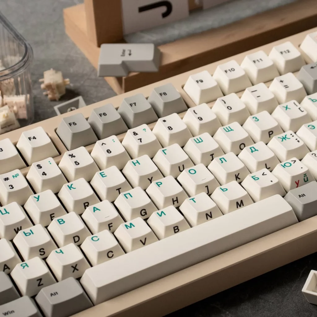 retro-russian-oem-keycap-set-front
