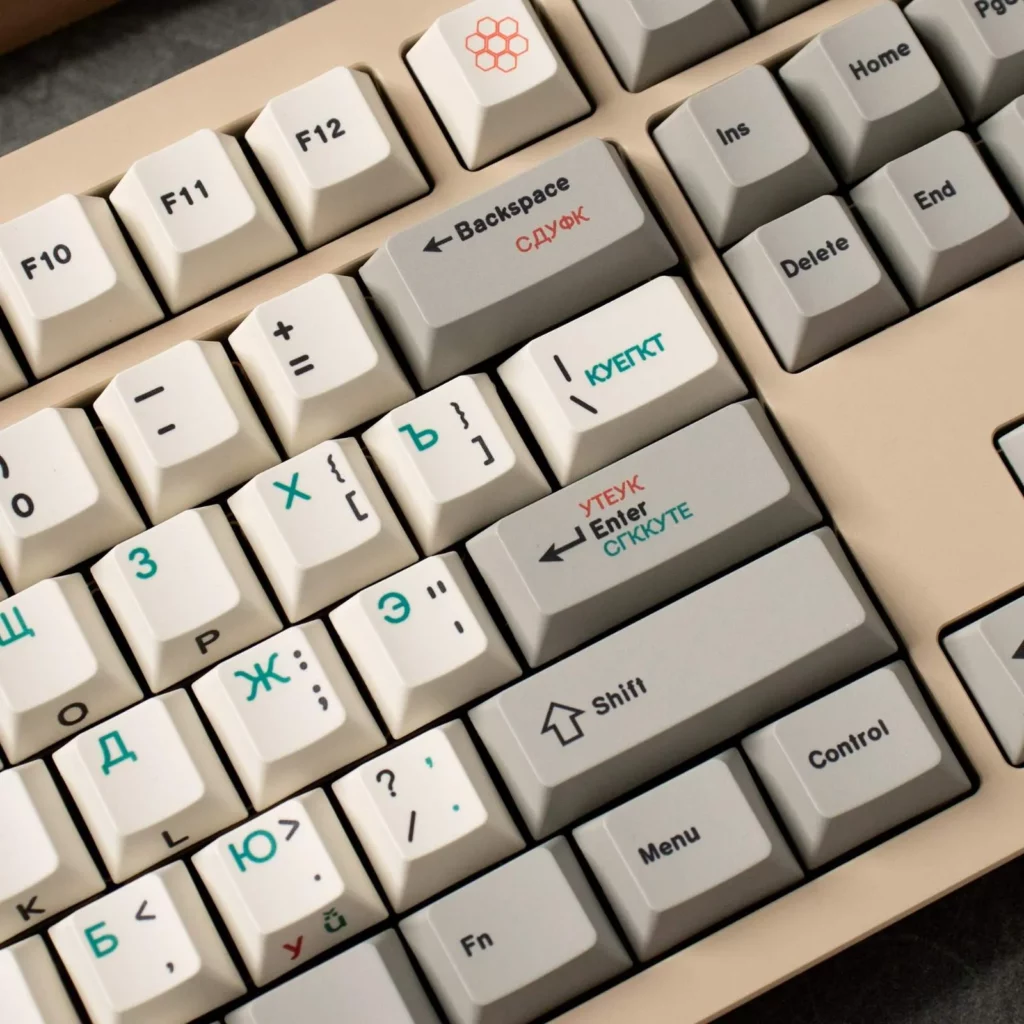 retro-russian-oem-keycap-set-front2