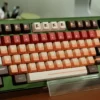 retro-t-shirt-oem-keycap-set-front-front2
