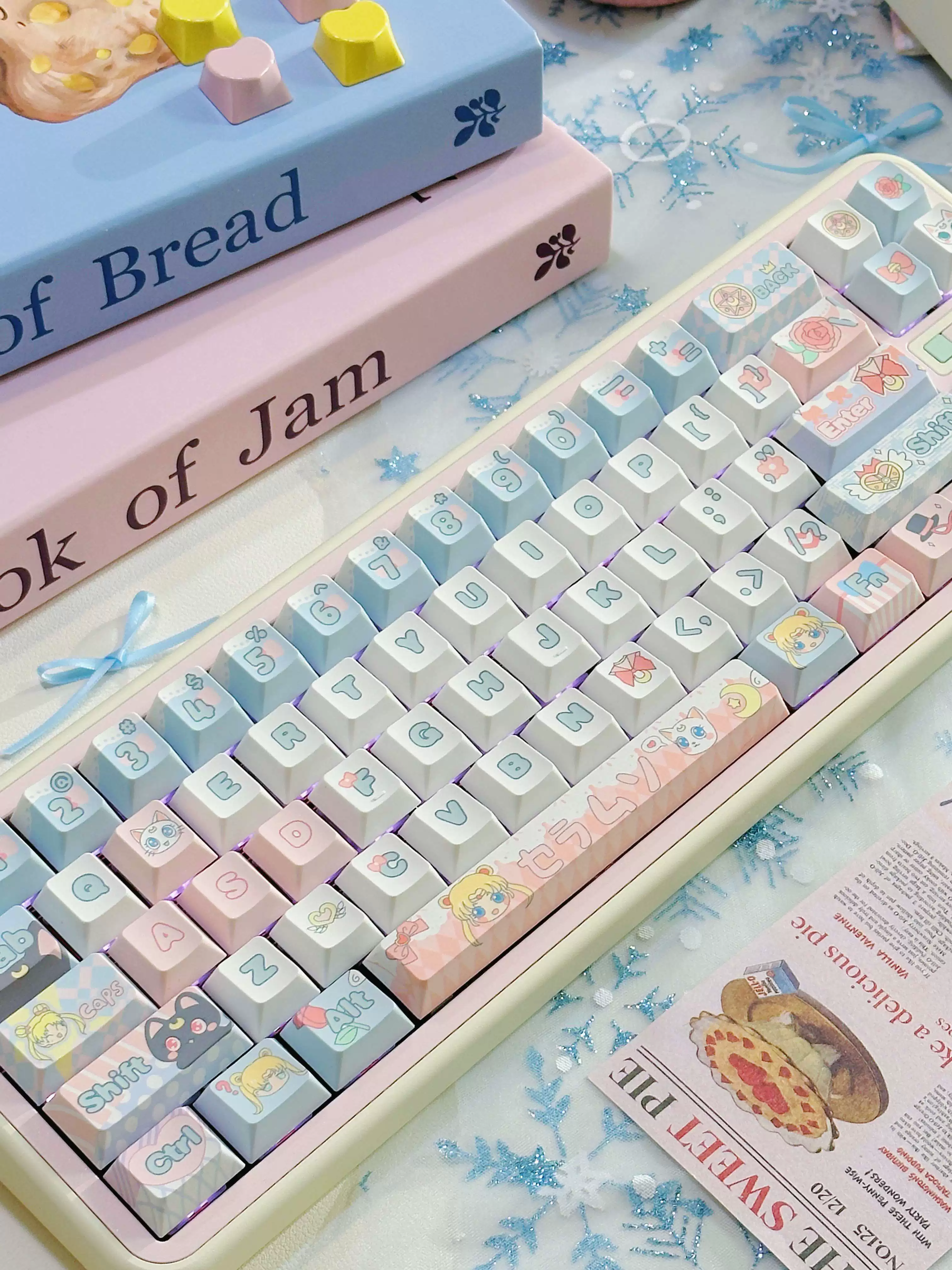 sailor-moon-usagi-tsukino-qversion-keycapset-2