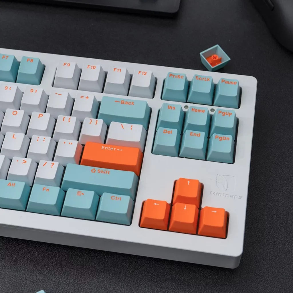 salmon-oem-keycap-set-side2