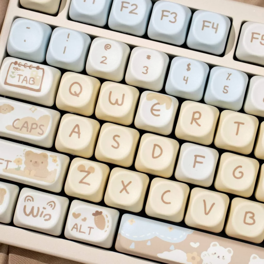 sea-salt-bear-moa-keycap-set-front