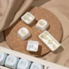 sea-salt-bear-moa-keycap-set-front2